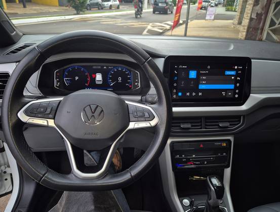 VOLKSWAGEN T-CROSS 1.0 200 TSI TOTAL FLEX COMFORTLINE AUTOMÁTICO VOLKSWAGEN T-CROSS 1.0 200 TSI TOTAL FLEX COMFORTLINE AUTOMÁTICO